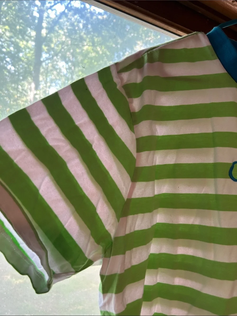 Vintage- GUESS Green and White Striped Tee with Blue Logo - Picture 3 of 6